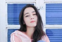 圈内爆料邓伦迪丽热巴,圈内爆料引热议